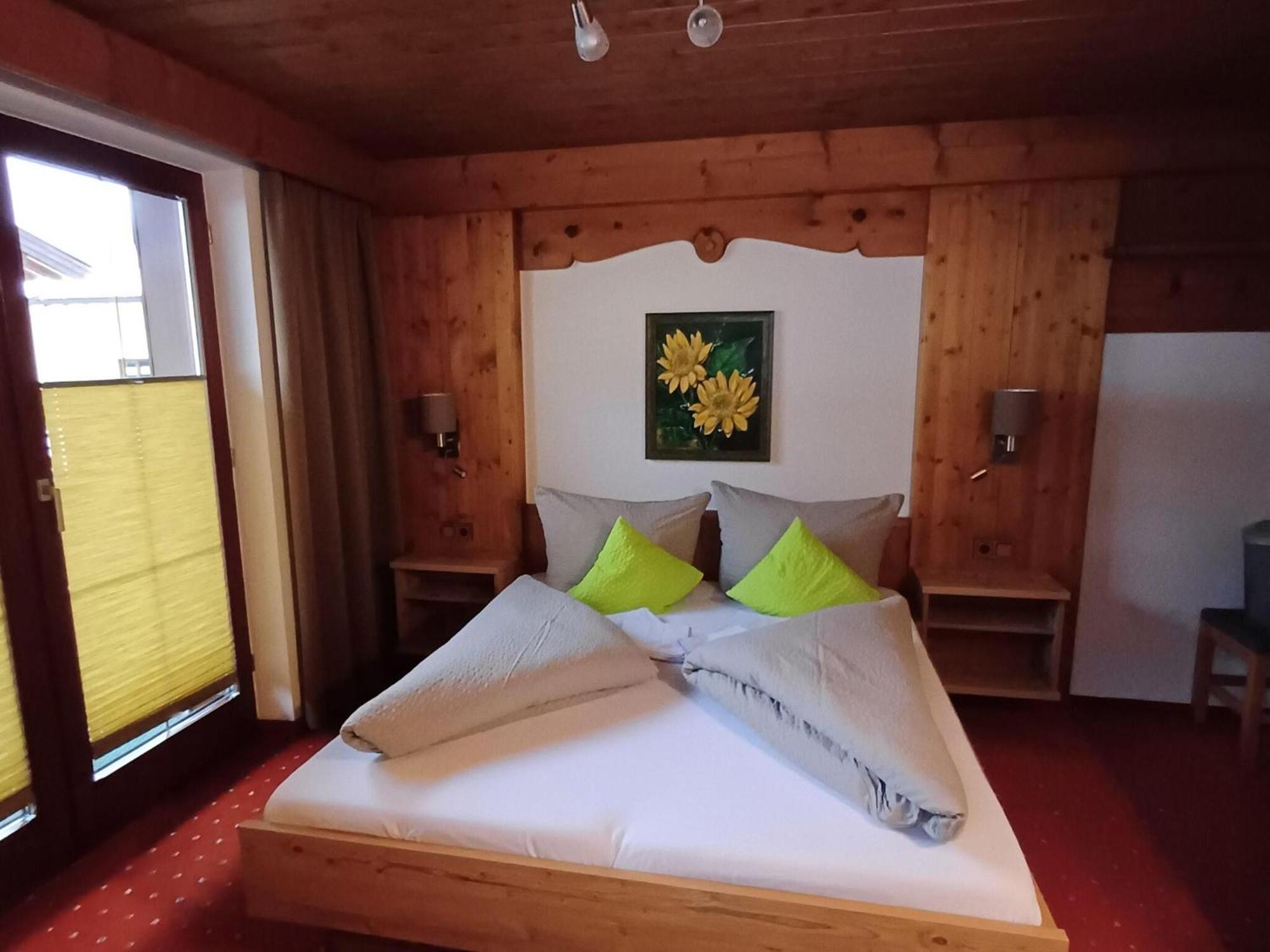 Modern Apartment In Langenfeld Near Ski Area Εξωτερικό φωτογραφία