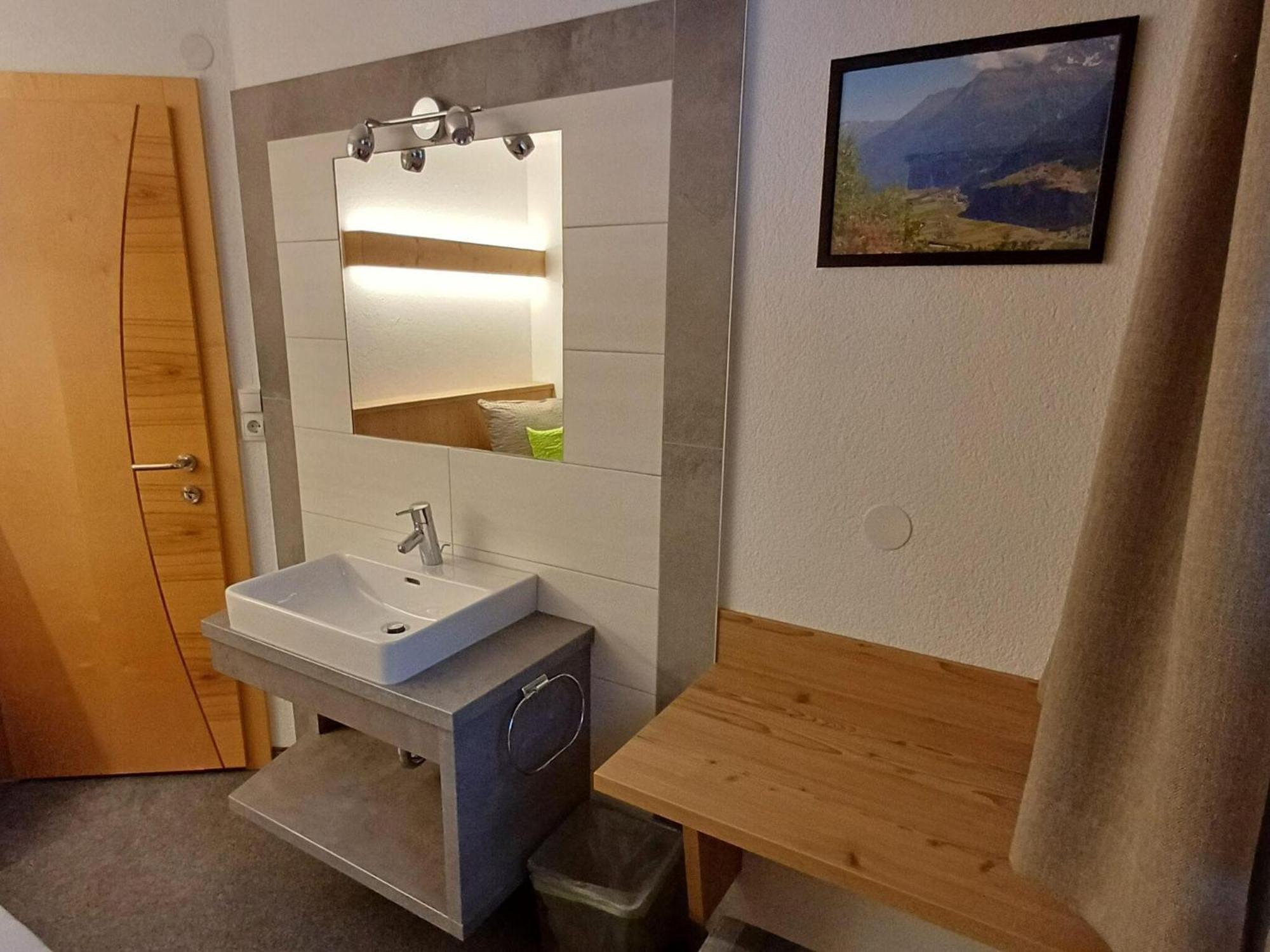 Modern Apartment In Langenfeld Near Ski Area Εξωτερικό φωτογραφία